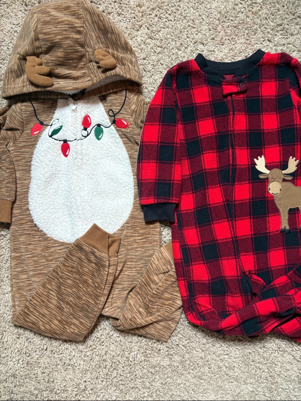 Toddler Holiday Reindeer & Plaid Sleepwear Set - Brown & Red